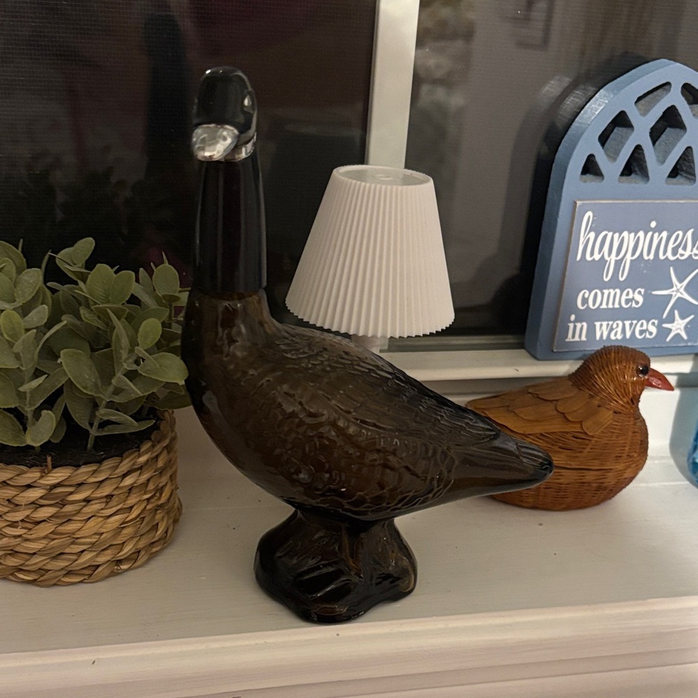 Avon Canadian Goose Wild Country After Shave Brown Glass Bottle
